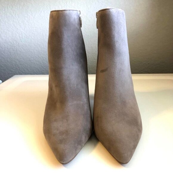 NWT STEVE MADDEN Jenn Taupe Suede High Heel Ankle Boot SZ 11 MSRP $200 - Picture 4 of 8